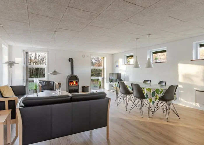 Gildo - 30km From The Sea By Interhome Feriehus *