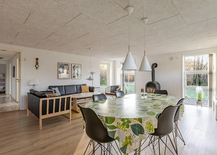 Gildo - 30km From The Sea By Interhome Feriehus *